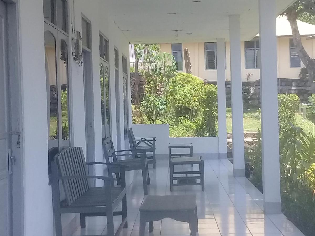 Hidayah Homestay Kelimutu Ngoại thất bức ảnh