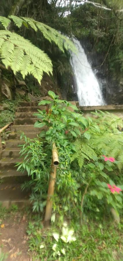 Hidayah Homestay Kelimutu Ngoại thất bức ảnh
