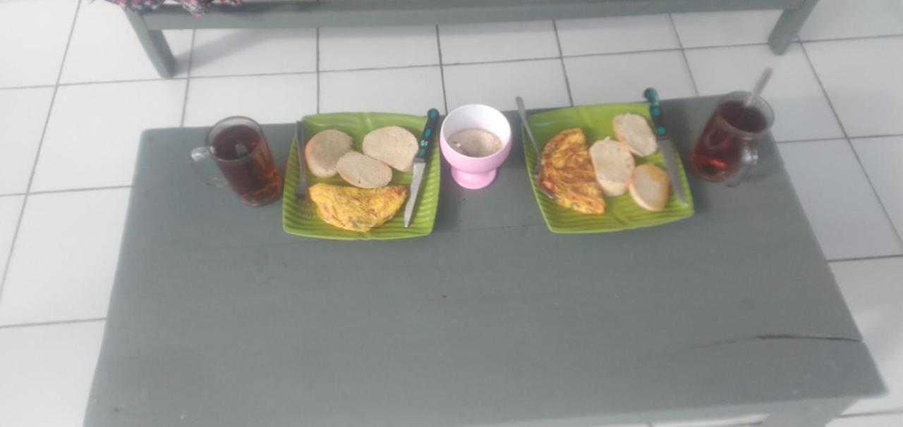 Hidayah Homestay Kelimutu Ngoại thất bức ảnh