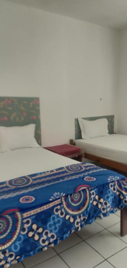 Hidayah Homestay Kelimutu Ngoại thất bức ảnh