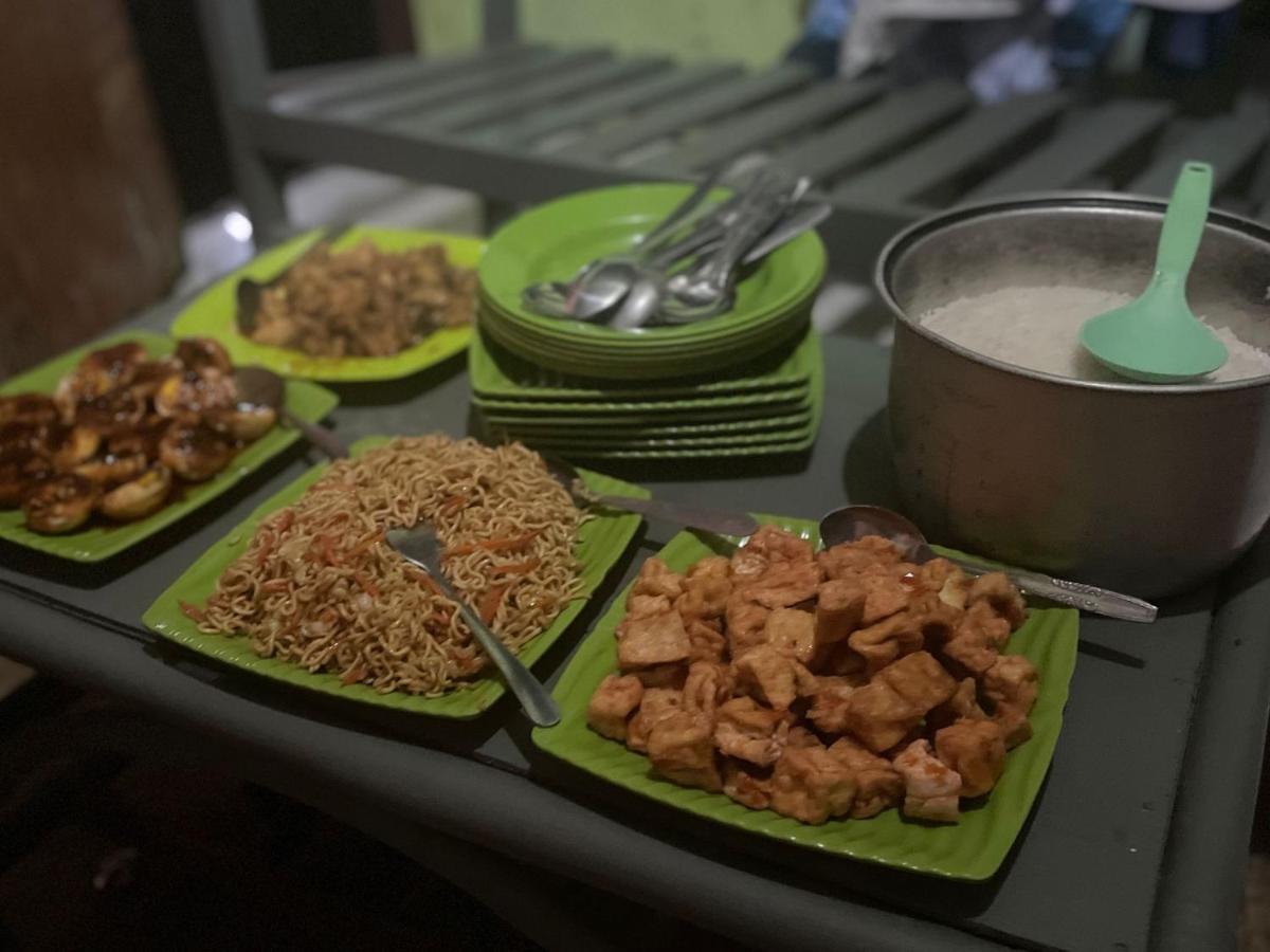 Hidayah Homestay Kelimutu Ngoại thất bức ảnh