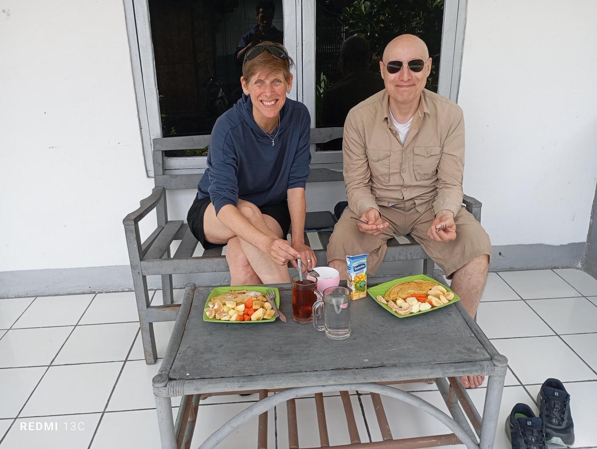 Hidayah Homestay Kelimutu Ngoại thất bức ảnh