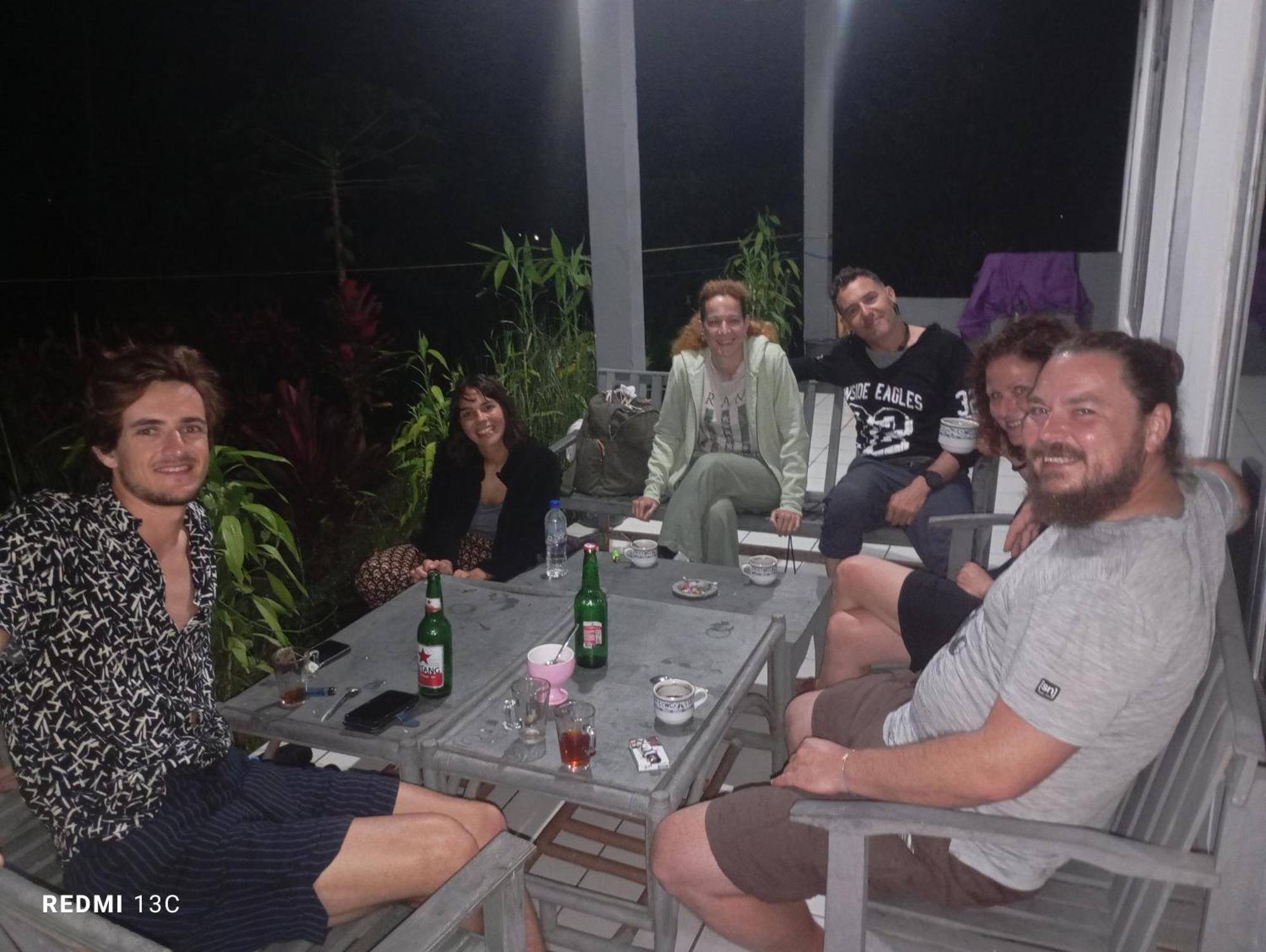 Hidayah Homestay Kelimutu Ngoại thất bức ảnh