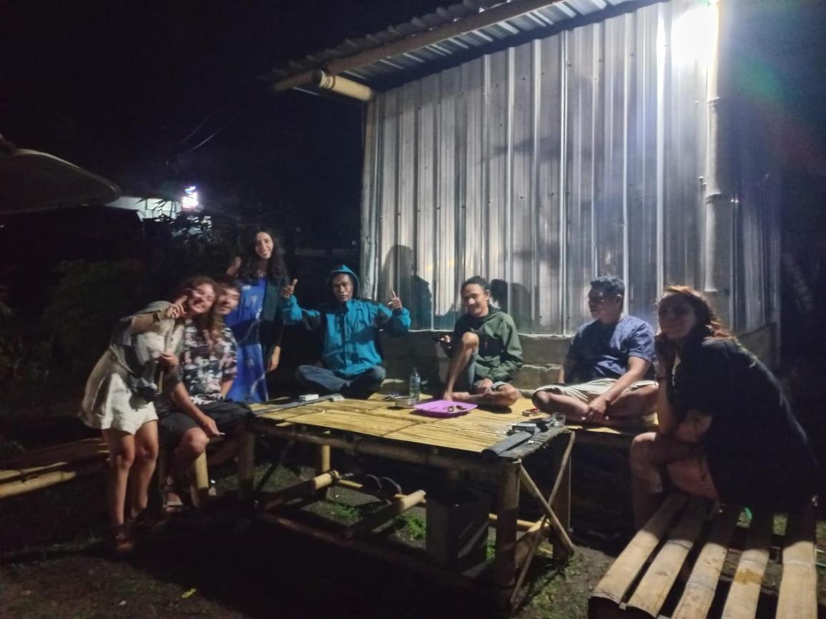 Hidayah Homestay Kelimutu Ngoại thất bức ảnh